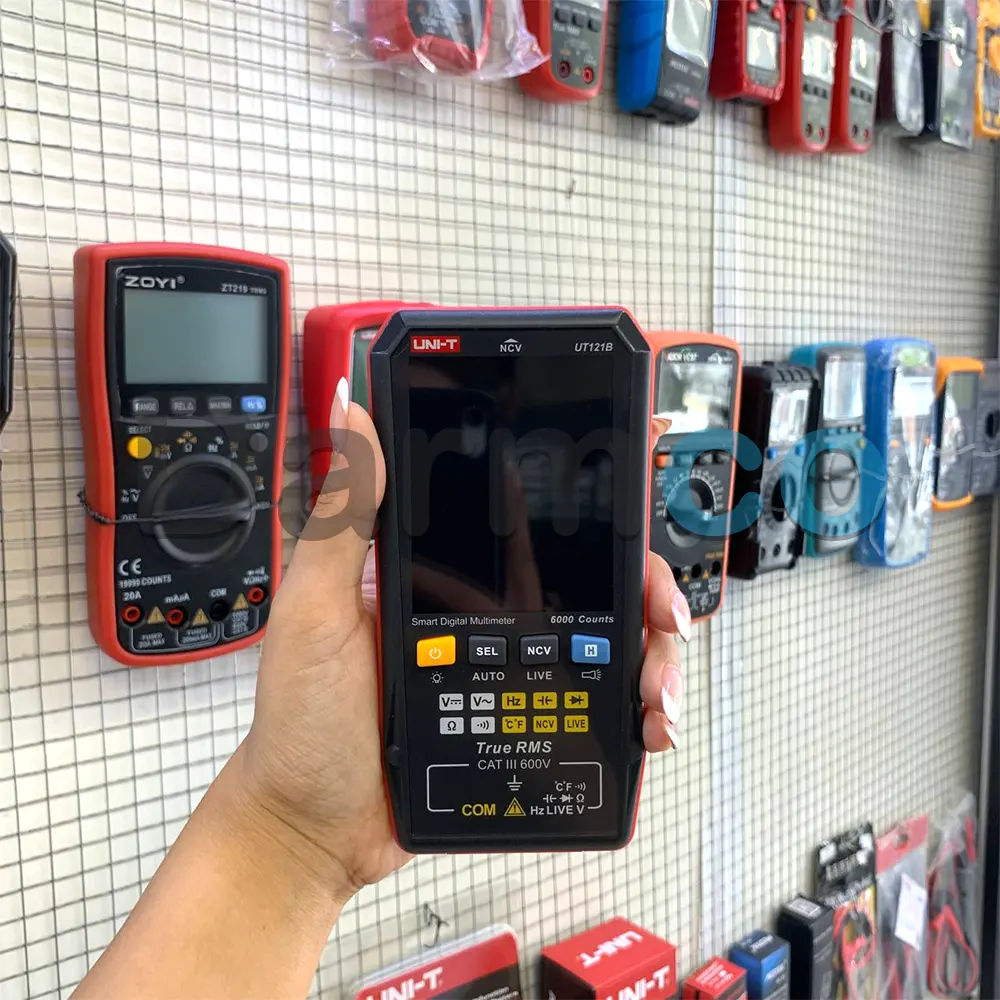 یونیتی UT121B